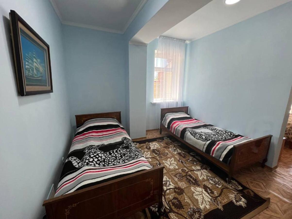 Tan Nuru Guest House Гостевой Дом Тан Нуру Cholpon-Ata Bagian luar foto