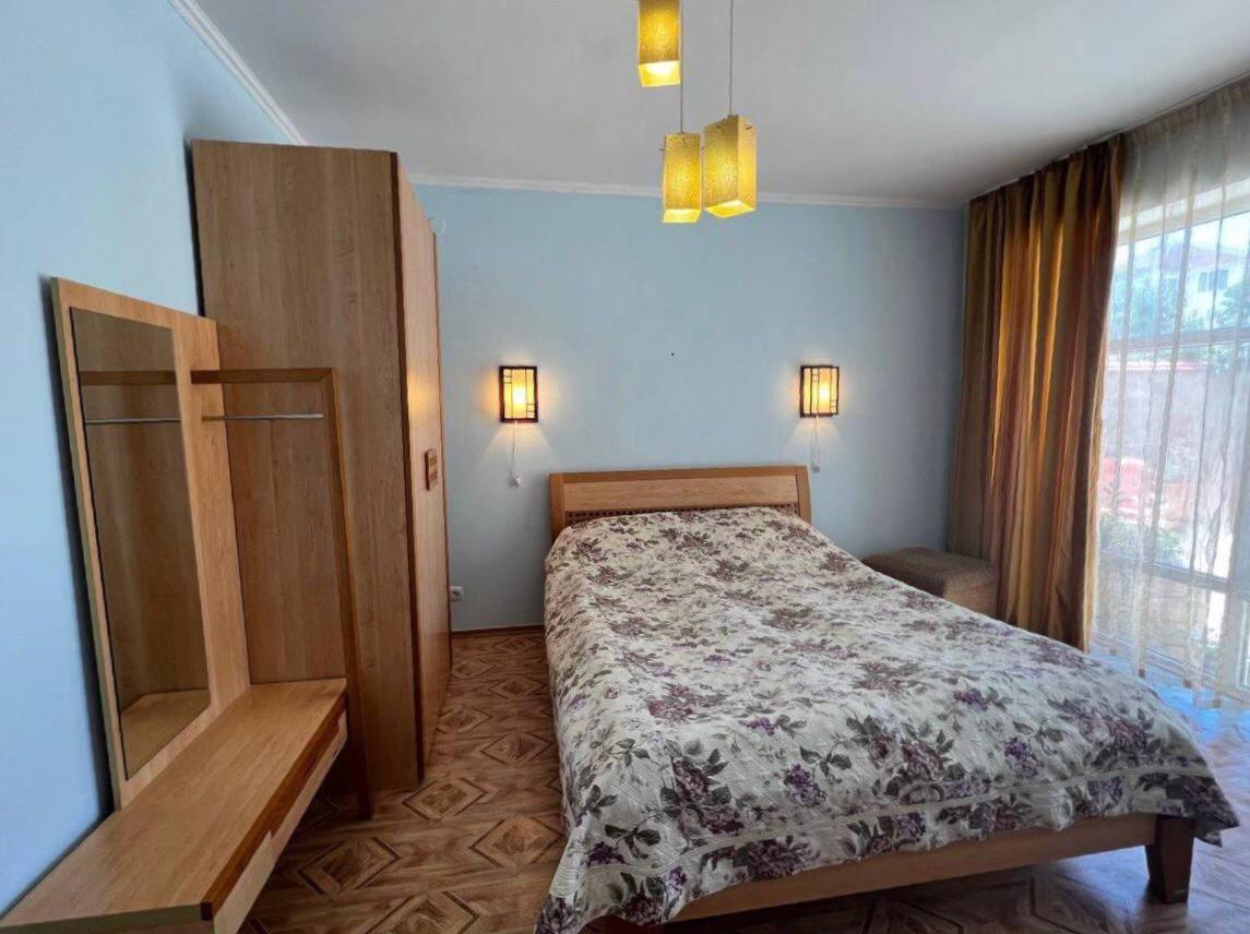 Tan Nuru Guest House Гостевой Дом Тан Нуру Cholpon-Ata Bagian luar foto