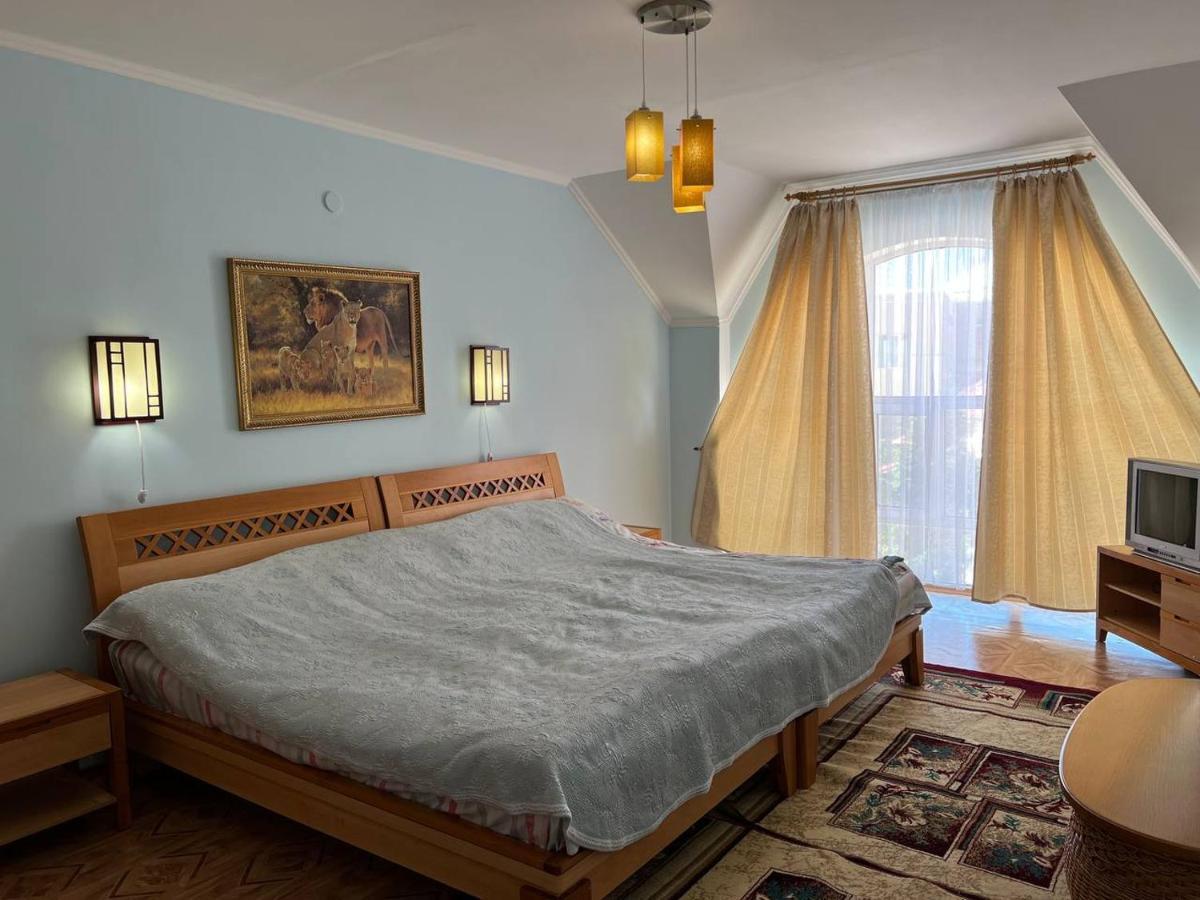 Tan Nuru Guest House Гостевой Дом Тан Нуру Cholpon-Ata Bagian luar foto