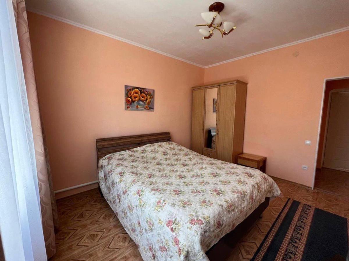 Tan Nuru Guest House Гостевой Дом Тан Нуру Cholpon-Ata Bagian luar foto