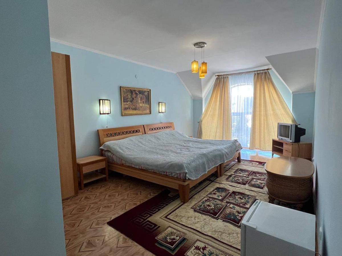 Tan Nuru Guest House Гостевой Дом Тан Нуру Cholpon-Ata Bagian luar foto