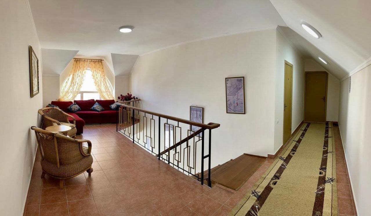 Tan Nuru Guest House Гостевой Дом Тан Нуру Cholpon-Ata Bagian luar foto